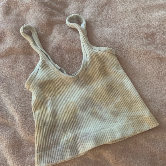 Tie dye Urban Outfitters Tank. Not my style anymore. Never wore. - Picture 3 of 3